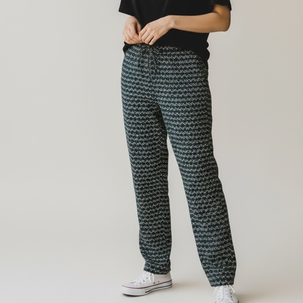 Socialite Patterned Jogger Trousers in Black/Blue Size Medium